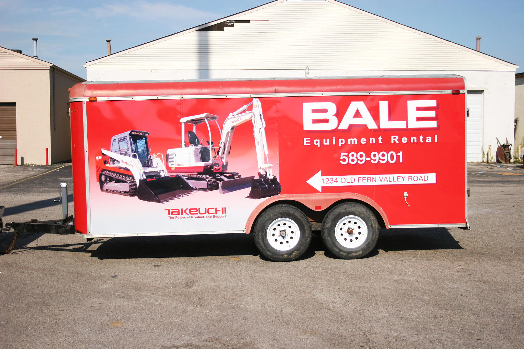 BaleTrailer.jpg